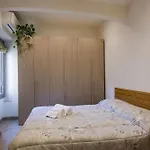 Toscanella Escape